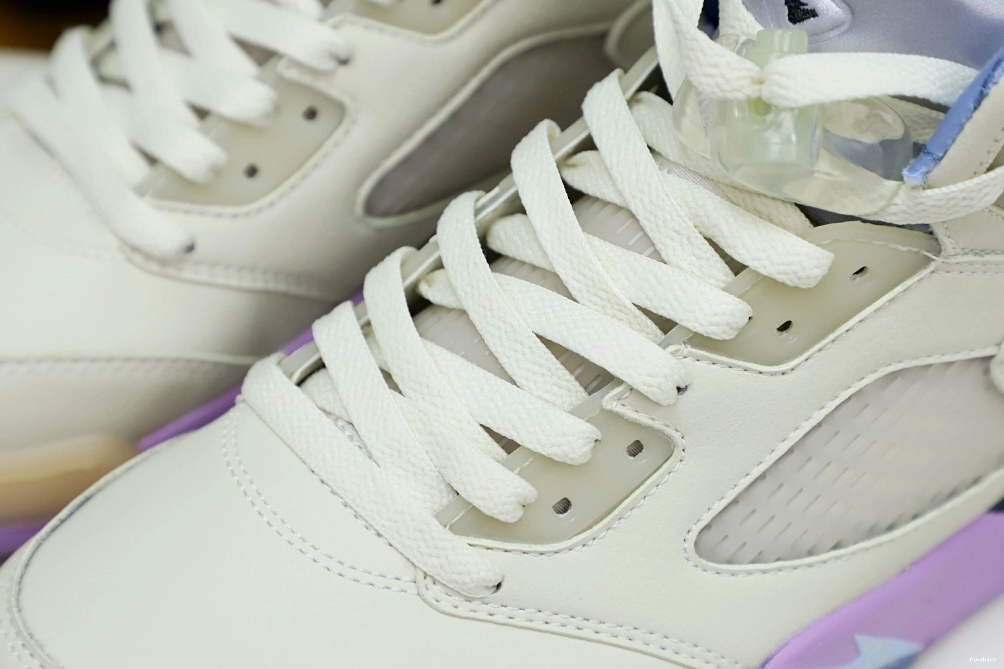 5 BE JORDAN KHALED THE AIR DJ WE 1028